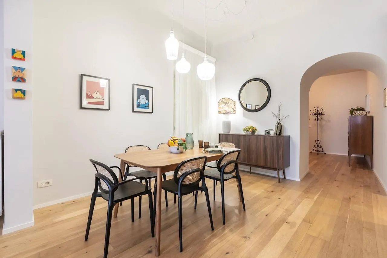 Lillibeth Place - Florence Dolce Vita إيطاليا