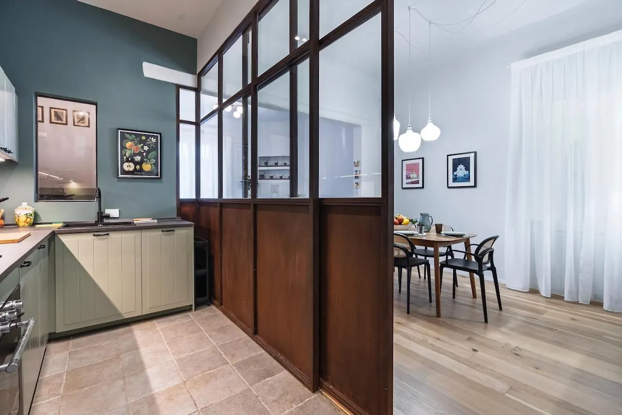 Lillibeth Place - Florence Dolce Vita إيطاليا